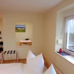 Gaestehaus Schiemann * 테테로프