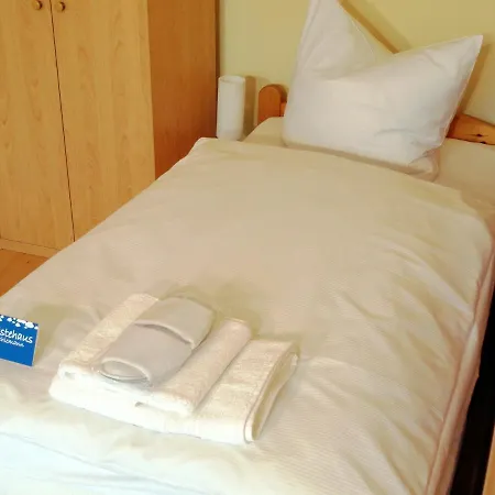 여관 Gaestehaus Schiemann *