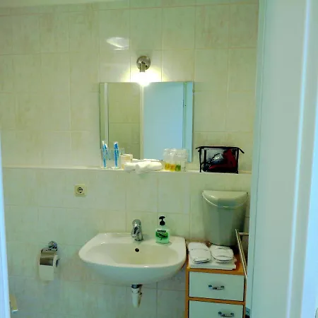 Penzion Gaestehaus Schiemann Teterow