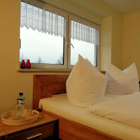 Gaestehaus Schiemann Penzion Teterow