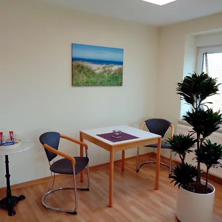 Gaestehaus Schiemann Penzion Teterow